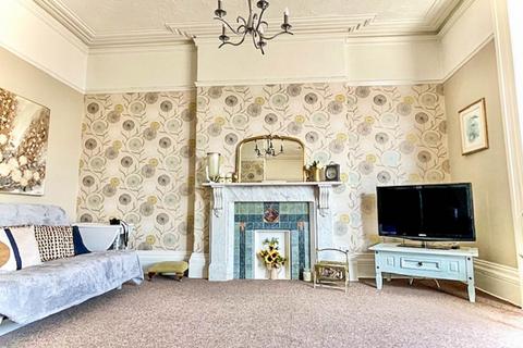 1 bedroom flat for sale, Upper Church Road, Weston-super-Mare