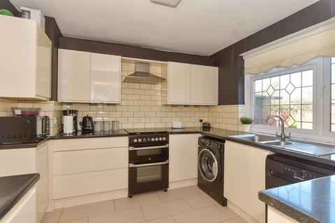 3 bedroom semi-detached house for sale, Kennel Lane, Billericay, Essex