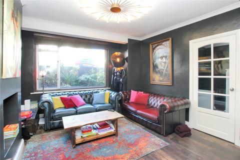 58 Duncroft, Plumstead, London, SE18 2JA