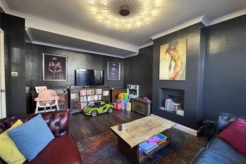 58 Duncroft, Plumstead, London, SE18 2JA