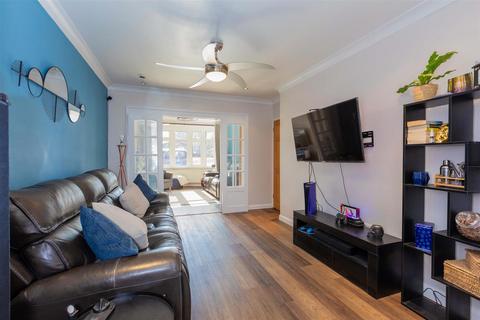 4 bedroom detached house for sale, Shaggy Calf Lane, Slough