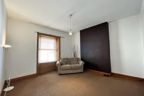 2 Diamond Square, Hexham, NE46 1QD