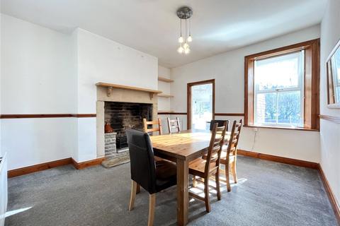 2 Diamond Square, Hexham, NE46 1QD