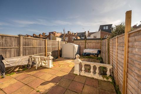 3 bedroom terraced house for sale, Woodlands Road, Walthamstow, London, E17