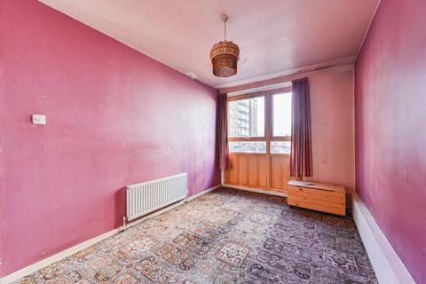 3 bedroom maisonette for sale, Robsart Street, Brixton, London, SW9