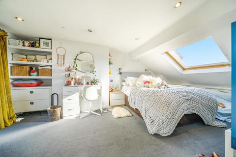 74 Whateley Road, London, SE22 9DD