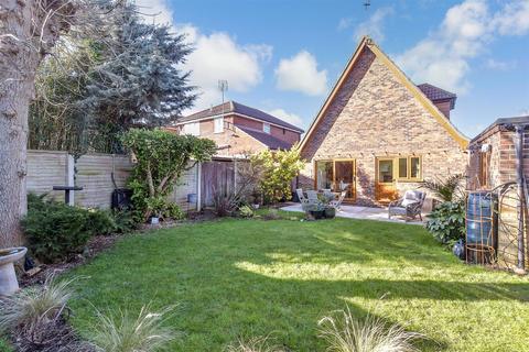 3 bedroom detached house for sale, Spire Avenue, Whitstable, Kent