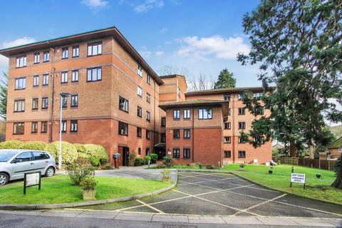 2 bedroom retirement property for sale, Windsor Court, Westbury Lodge Close, Pinner