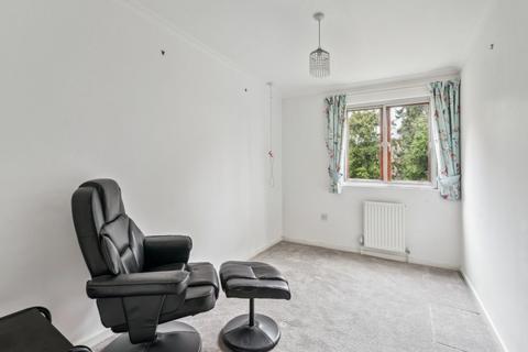 2 bedroom retirement property for sale, Windsor Court, Westbury Lodge Close, Pinner