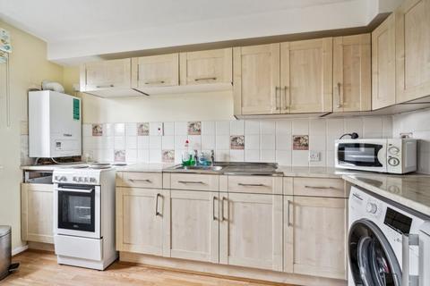 2 bedroom retirement property for sale, Windsor Court, Westbury Lodge Close, Pinner