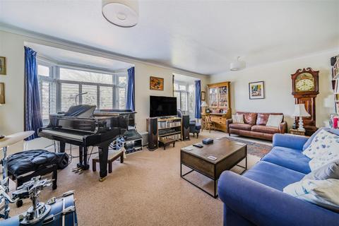 4 bedroom detached house for sale, Park Road, Kingston Upon Thames KT2