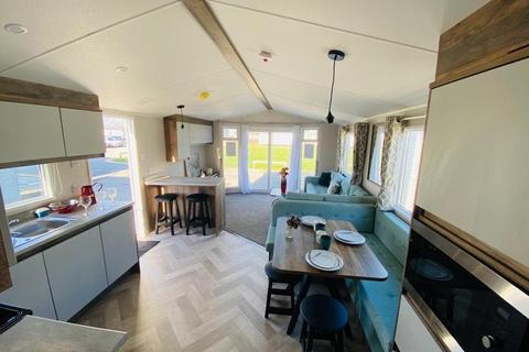 2 bedroom static caravan for sale, Seawick Holiday Park