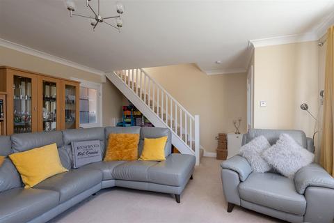 3 bedroom semi-detached house for sale, Twin Pike Way, Wigginton, York, YO32 2FF