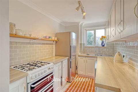 2 bedroom end of terrace house for sale, Steamer Terrace, Essex CM1