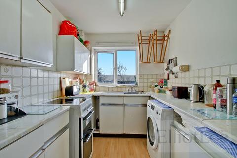 2 bedroom flat for sale, Neptune Road, Harrow HA1