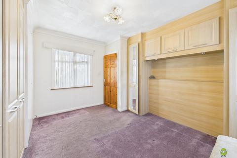 25 Chapman Road, Belvedere, DA17 6NJ