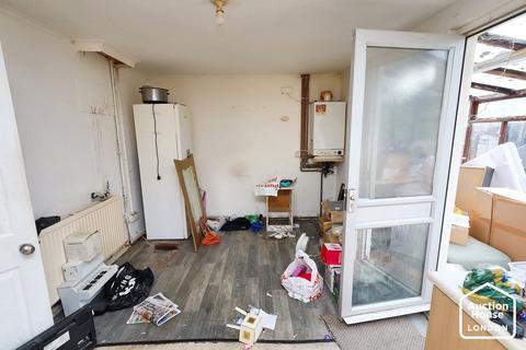 159 Harrow Crescent, Romford, RM3 7AP