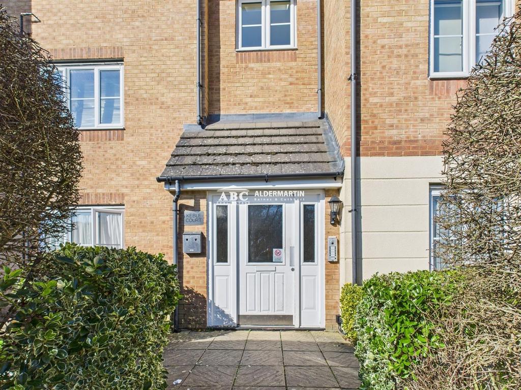 CAM05227 G0-PR0004-STILL014.jpg