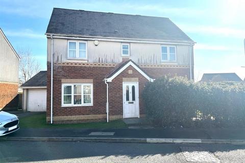 4 bedroom detached house for sale, Ger Y Nant, Birchgrove, Swansea