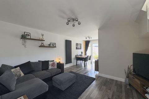 3 bedroom semi-detached house for sale, Northway, Tewkesbury GL20