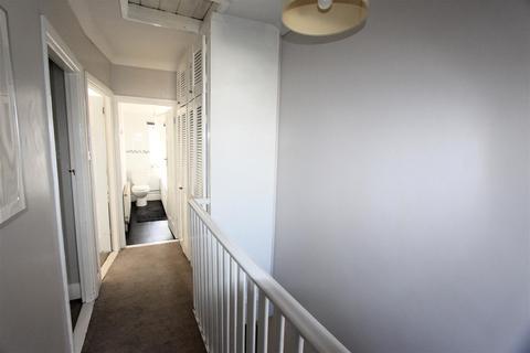 16 Broadway, Gillingham, ME8 6BE