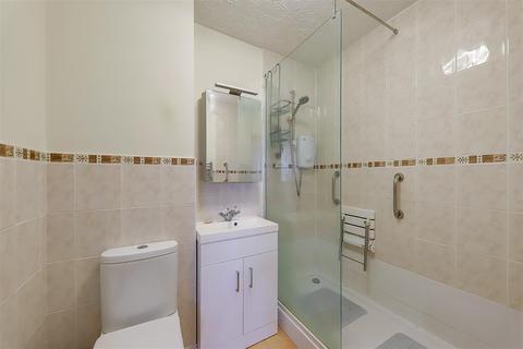 2 bedroom retirement property for sale, Brighton Road, Lancing