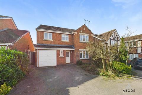 4 bedroom detached house for sale, Swallow Close, Uttoxeter ST14