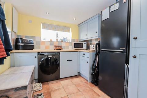 2 bedroom terraced house for sale, A Pretty Rural Location In Sandhurst Cross