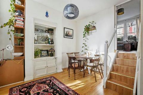 1 bedroom flat for sale, Harberton Road  Whitehall Park N19 3JP