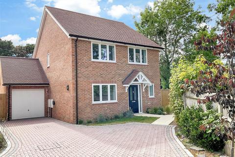 School Approach, Teapot Lane, Aylesford, Kent