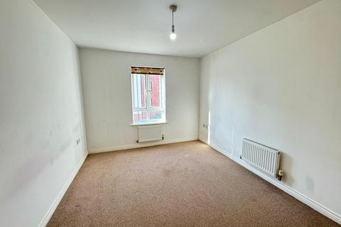 2 bedroom flat to rent, Sinclair Drive, Basingstoke RG21