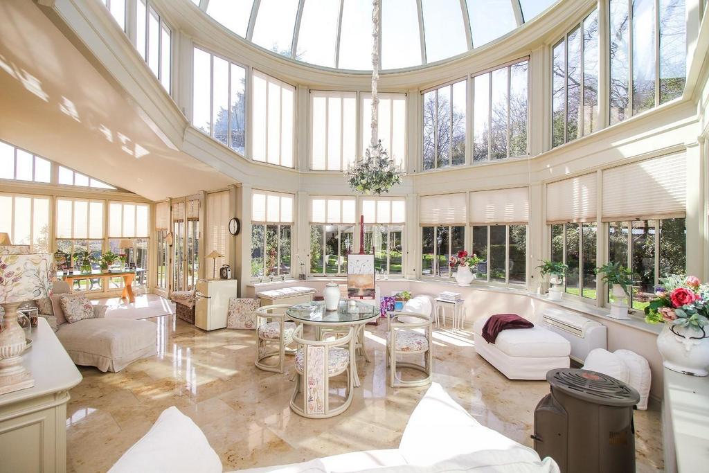 Garden Room