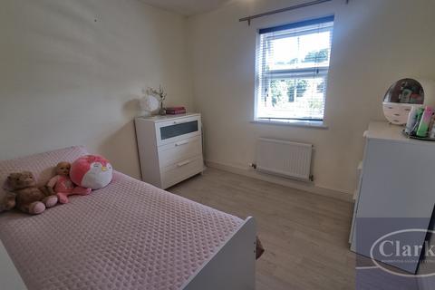 5 Cornelia Road, Bournemouth, BH10 4FG