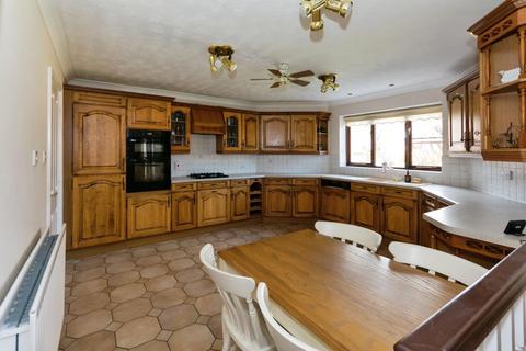 undefined, Stockton Close, Dorridge, Solihull