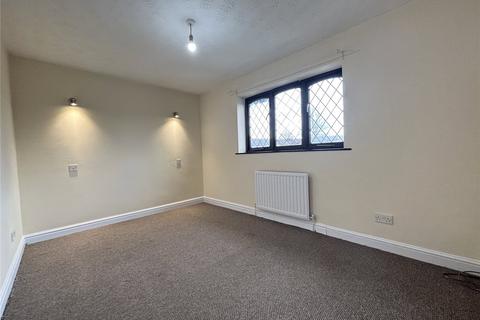3 bedroom semi-detached house to rent, MILNE STREET, Oldham OL9