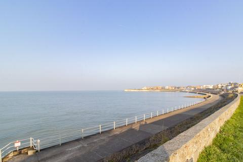 1 bedroom apartment for sale, Westleigh Road, Sea Sky House, CT8