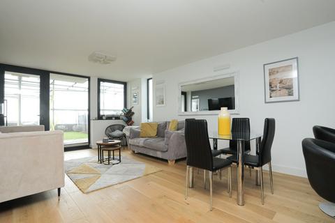 1 bedroom apartment for sale, Westleigh Road, Sea Sky House, CT8