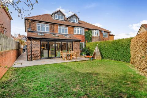 5 bedroom semi-detached house for sale, Harlow Oval, Harrogate, HG2