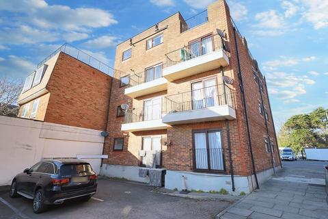 2 bedroom flat for sale, Nether Street, London N12
