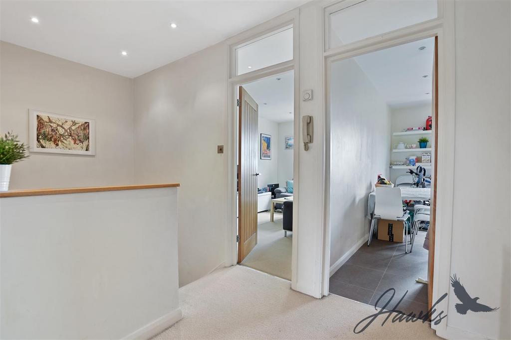 Aaed2a94-a0c7-422f-af28-99209d9fac0f RHHEL - 1 D Chu