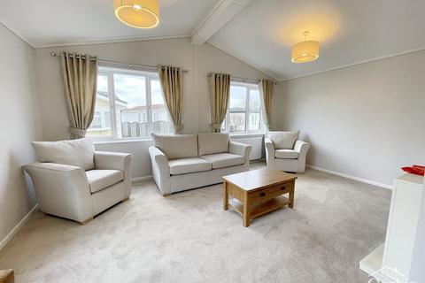 2 bedroom park home for sale, Stour Park New Road, Bournemouth, BH10 7