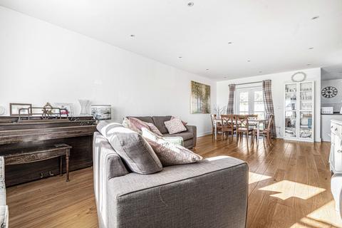 5 Covert Close, Fritwell, Bicester, OX27 7AE
