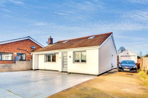 3 bedroom detached house for sale, St. Margarets Avenue, Nottingham