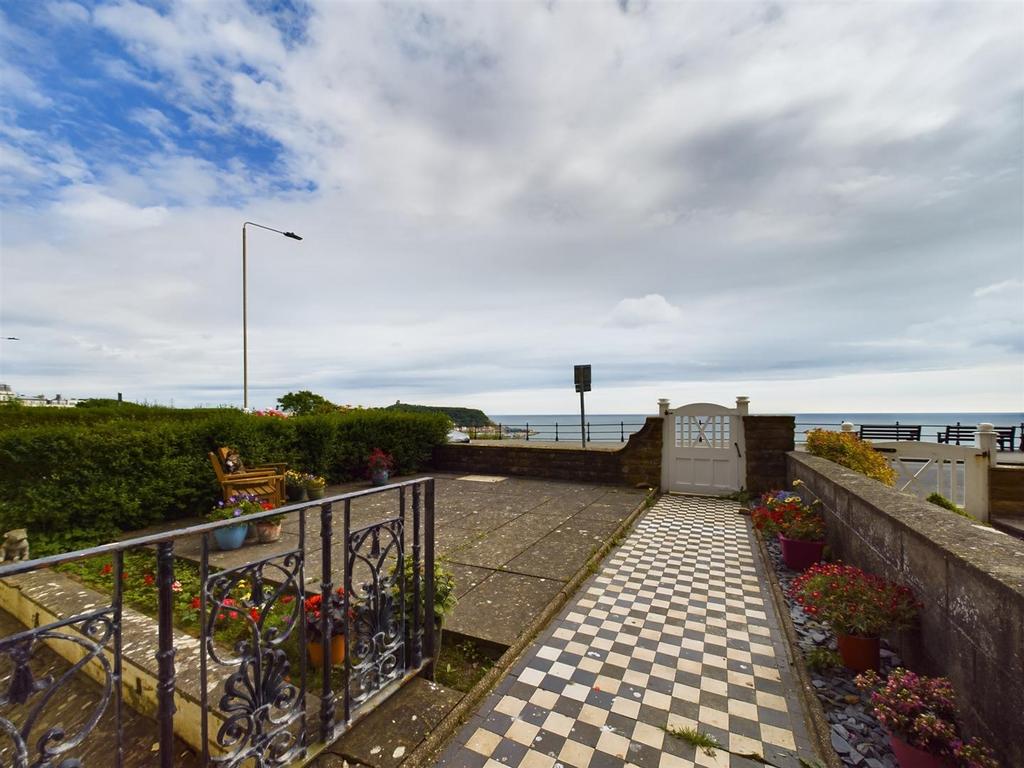 CAM03358 G0-PR0095-STILL027.jpg