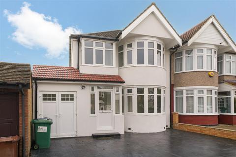 3 bedroom property to rent, South Hill Grove, Harrow