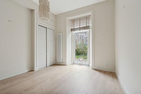 5/2 Bowhill Terrace, Edinburgh, EH3 5QY