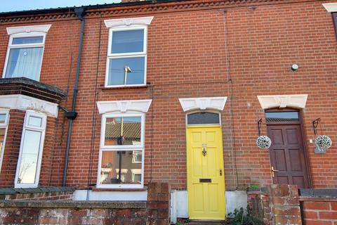 2 bedroom terraced house for sale, Northcote Road