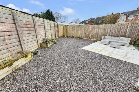 18 Cedar Close, Oldland Common, Bristol, BS30 9PY