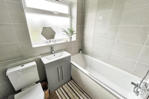 18 Cedar Close, Oldland Common, Bristol, BS30 9PY