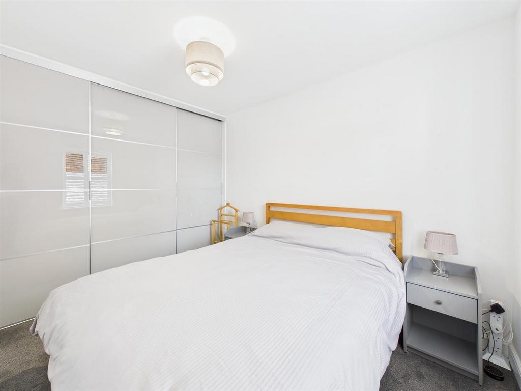 Bedroom: